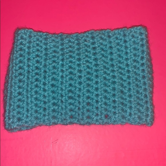 Crochet headband - Picture 2 of 2